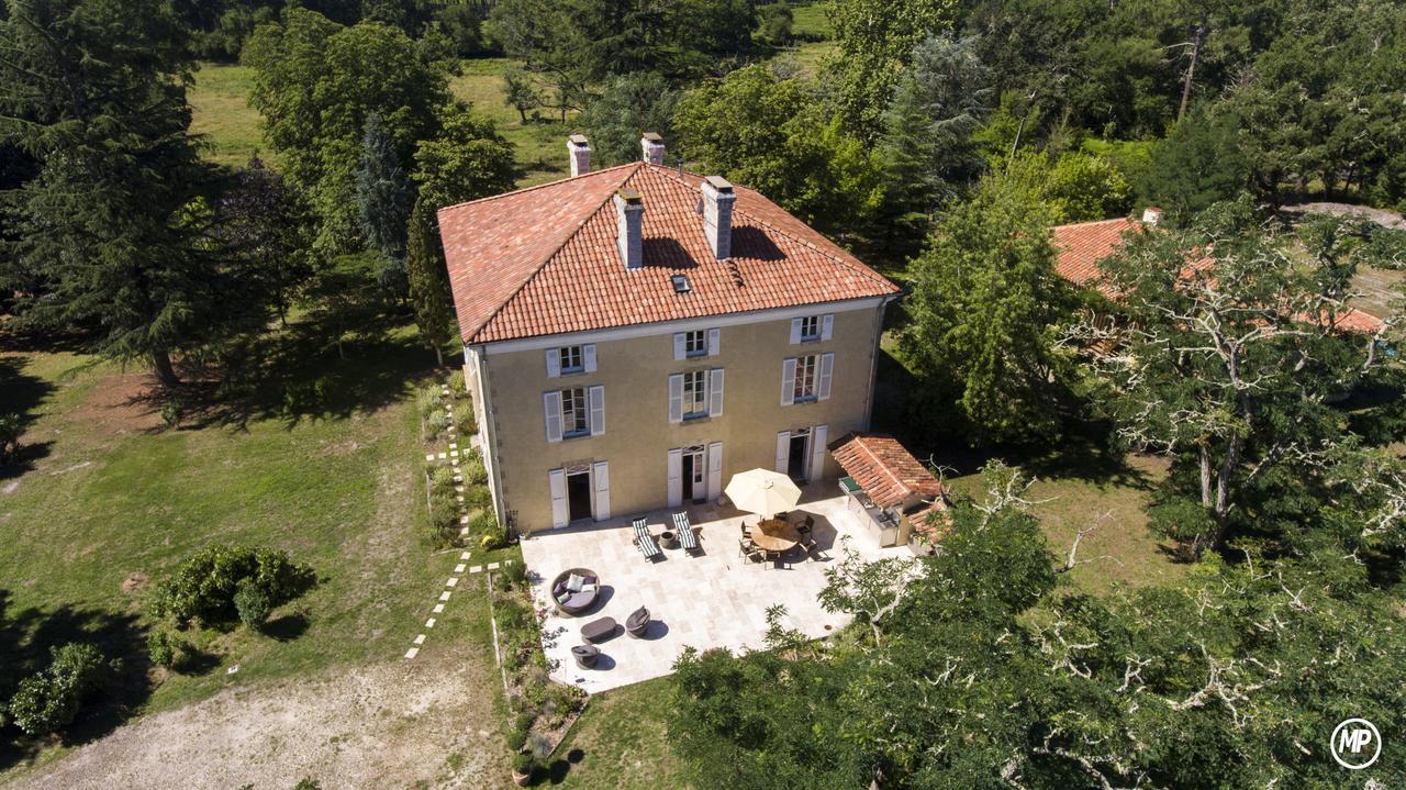 Lou Castet De Lussolle - Chambres D'Hotes Losse Exterior photo